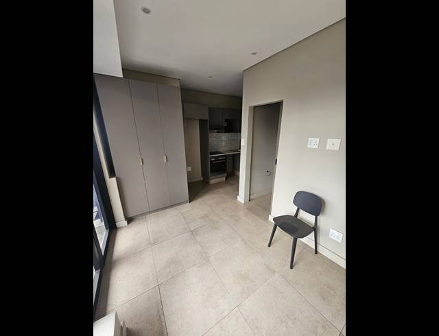 BEDROOM STUDIO APARTMENT FOR SALE IN SANDOWN